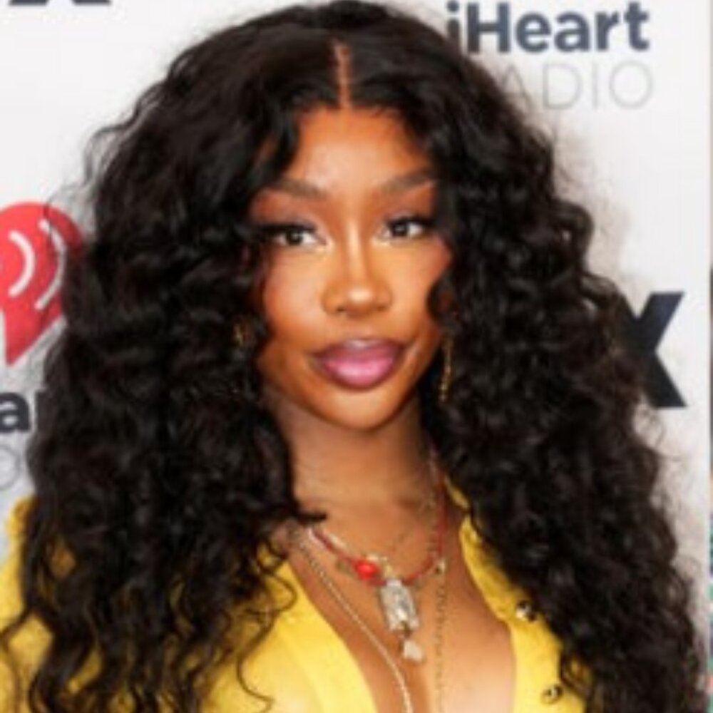 New 30" Voluminous Water Wave HD Lace Frontal Wig - Celebrity Status!
